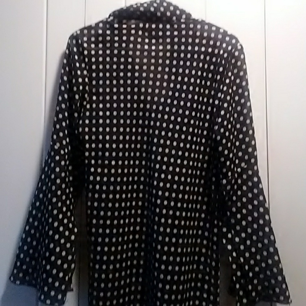 blouse - Picture 6 of 6